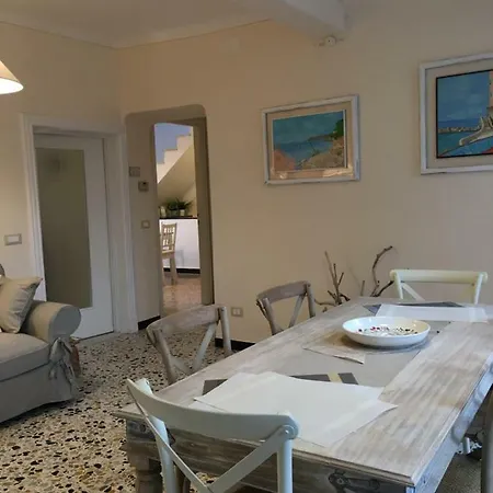 1886 Casa Medone * Levanto